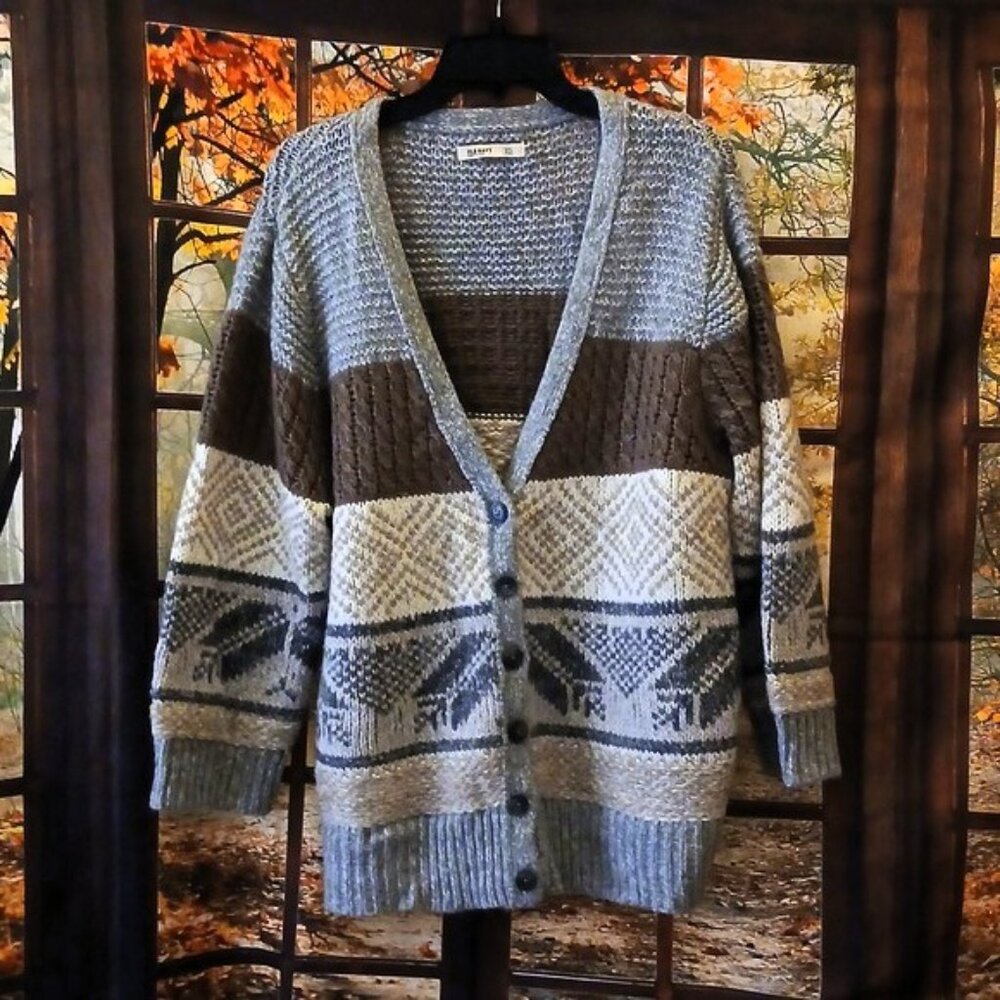 Women's Old Navy V-Neck Button Cardigan Size XXL EUC